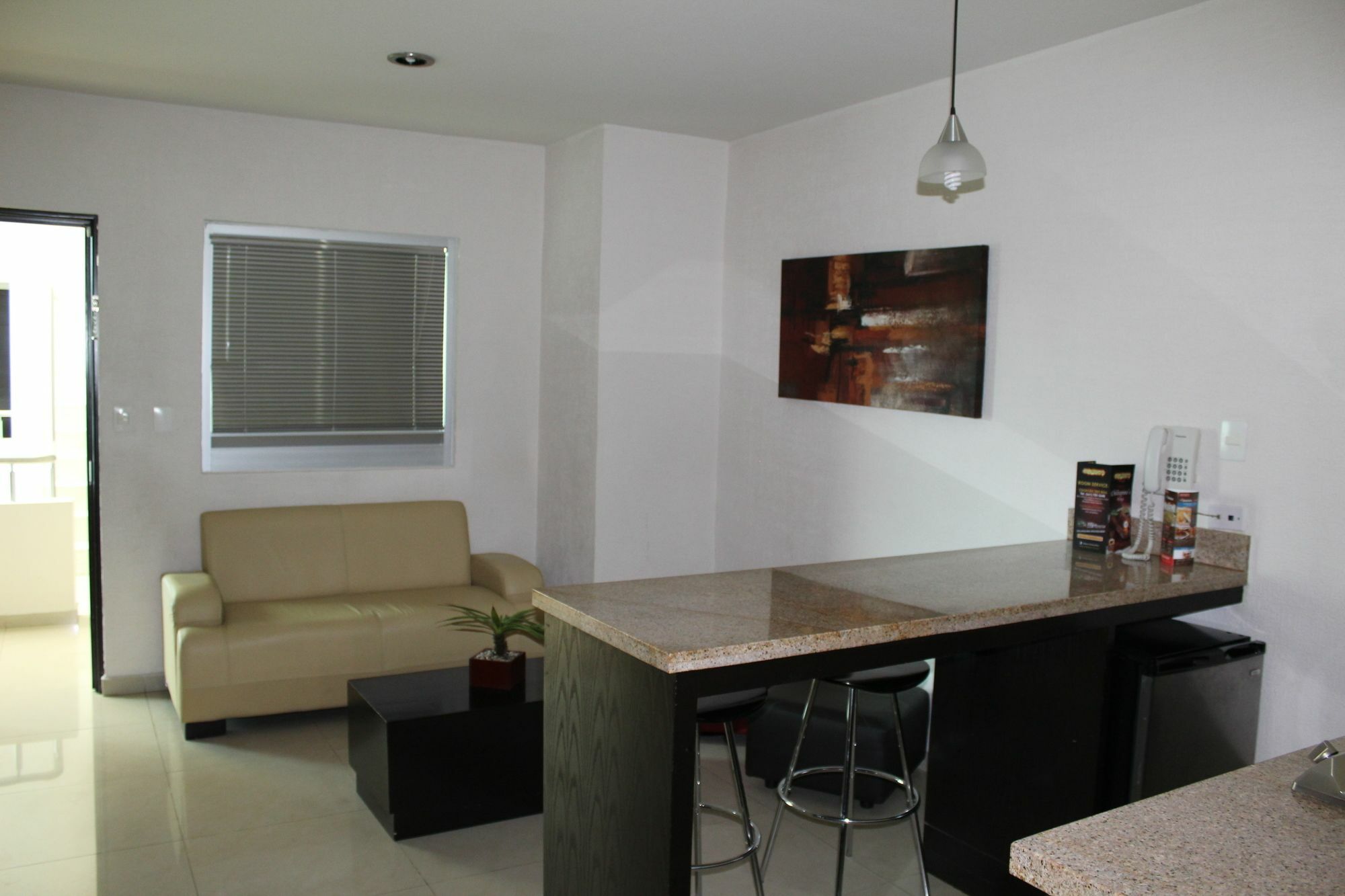 Homesuites Zaragoza Culiacán Dış mekan fotoğraf